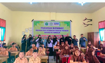 Dosen Prodi Peternakan Umuslim Edukasi Jenis Hewan Ternak Dan Produk Pangan Hewani Di SD Negeri 1 Peudada